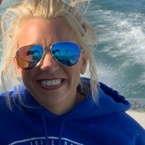 Meet your Posher, Corene